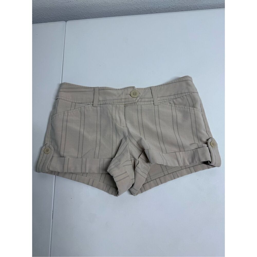No Boundaries NOBO Women’s Strip Short Shorts Juniors Sz 5 Tan Gray